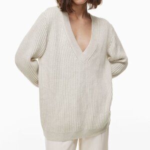 Aritzia Babaton V-Neck Roger Sweater